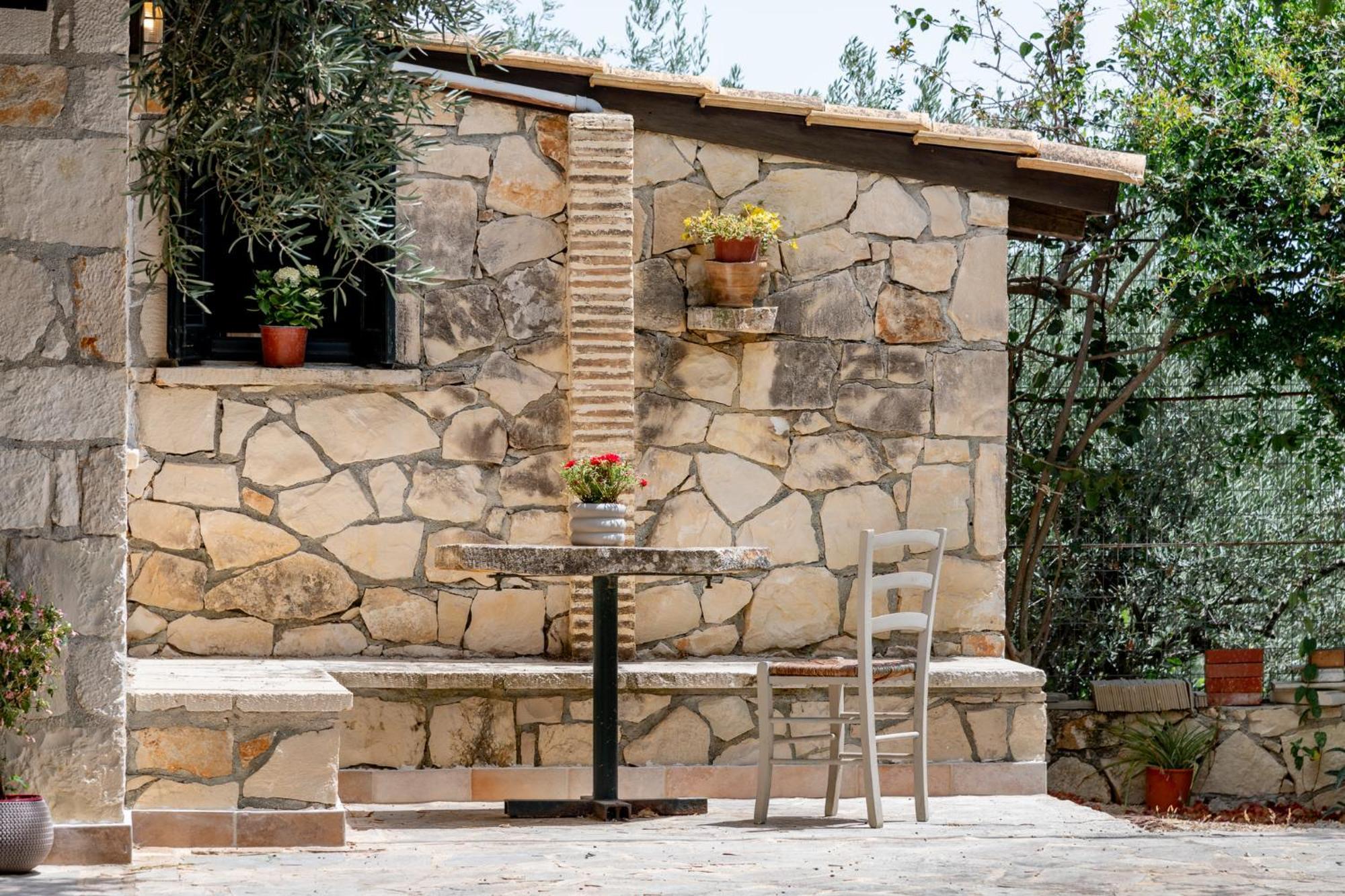 Orama Stone Apartments - Authentic Hospitality In A Historical Location, By Zantewize Exteriér fotografie