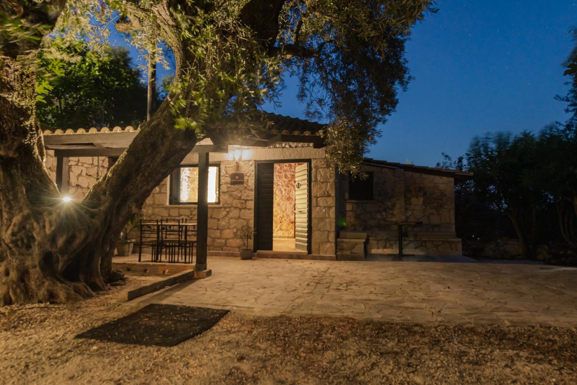 Orama Stone Apartments - Authentic Hospitality In A Historical Location, By Zantewize Exteriér fotografie